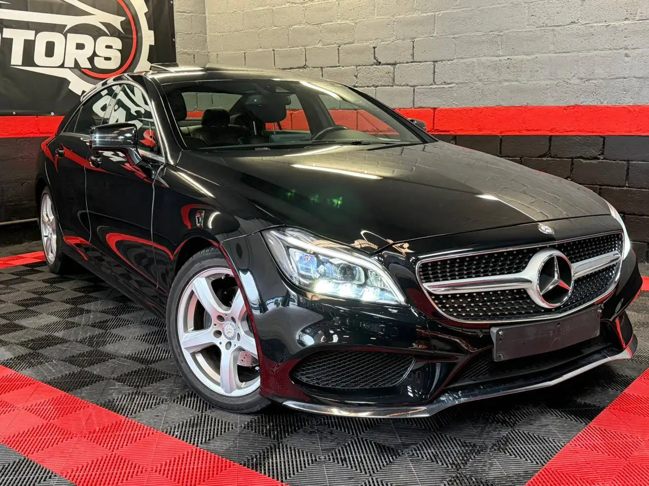 Mercedes-Benz CLS 220