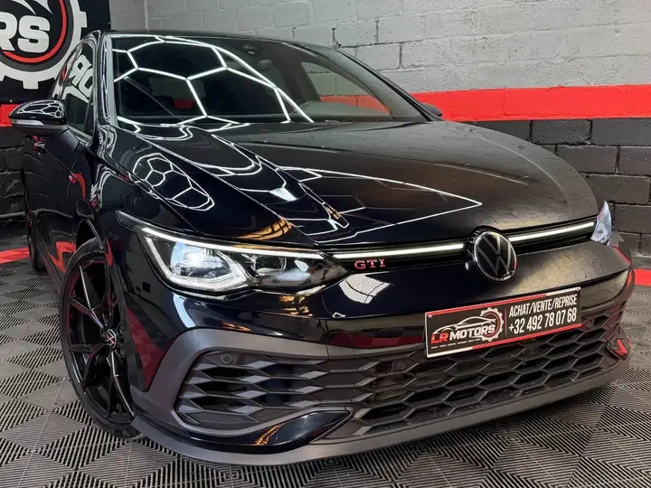 Volkswagen Golf GTI