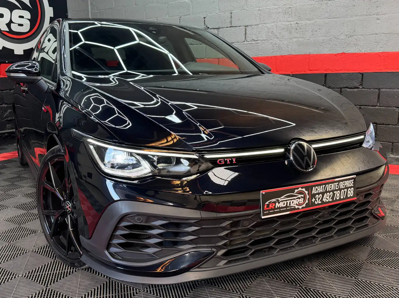 Volkswagen Golf GTI